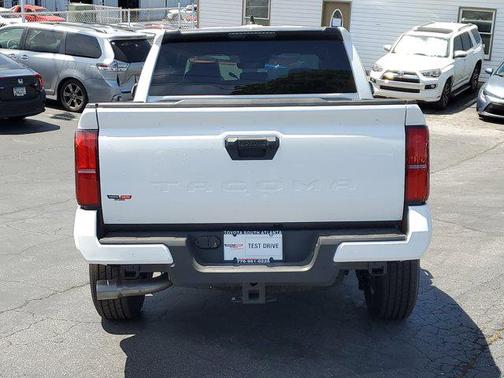 2025 Toyota Tacoma SR5