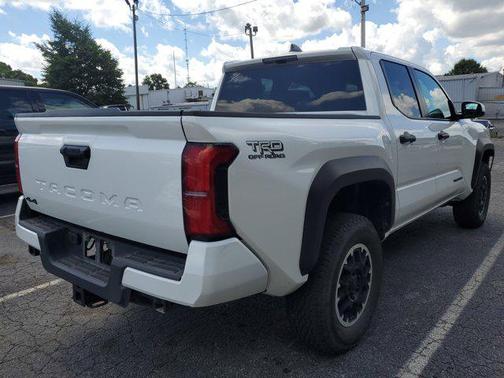 2024 Toyota Tacoma TRD Off-Road