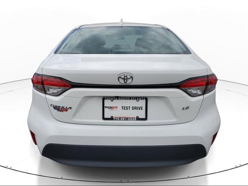 Ice Cap 2025 Toyota Corolla LE