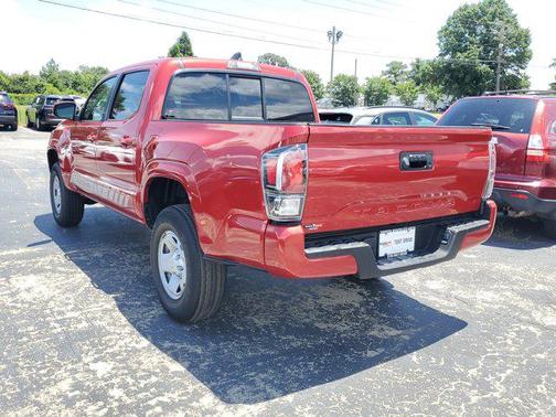 2022 Toyota Tacoma SR
