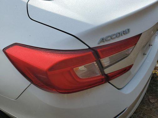 2019 Honda Accord Touring 2.0T