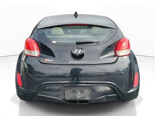 Ultra Black 2013 Hyundai Veloster Base