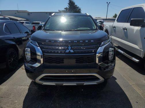 2022 Mitsubishi Outlander SEL Special Edition S-AWC
