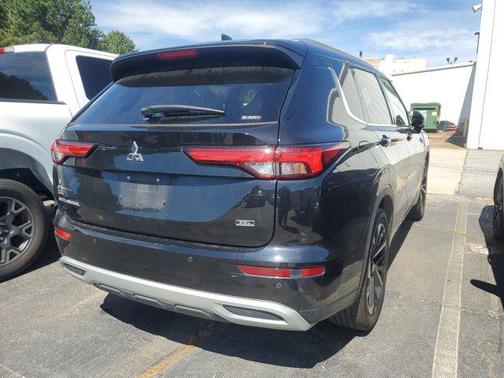2022 Mitsubishi Outlander SEL Special Edition S-AWC