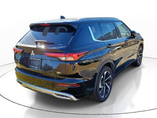 2022 Mitsubishi Outlander SEL Special Edition S-AWC