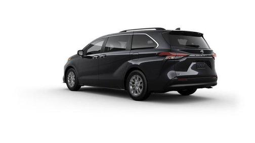 2025 Toyota Sienna XLE 8 Passenger