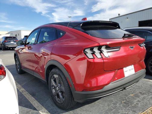 2022 Ford Mustang Mach-E Select