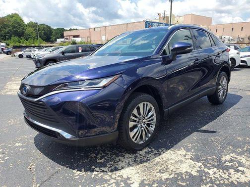 2023 Toyota Venza XLE