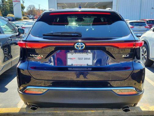 2023 Toyota Venza XLE