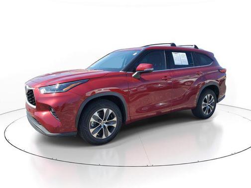 Ruby Flare Pearl 2021 Toyota Highlander XLE