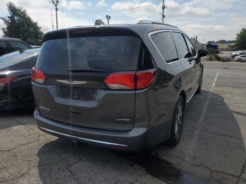 2020 Chrysler Pacifica Limited