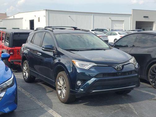 2017 Toyota RAV4 Platinum