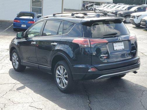 2017 Toyota RAV4 Platinum