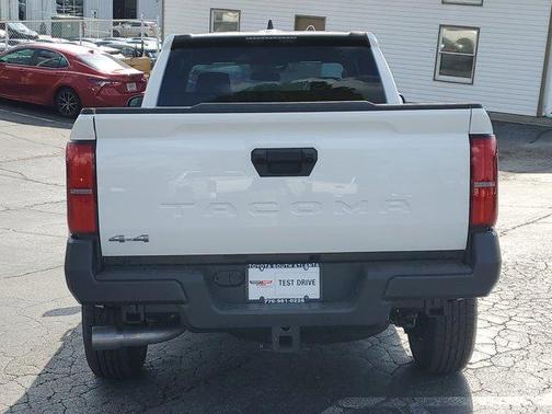 2025 Toyota Tacoma SR