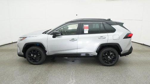 2025 Toyota RAV4 Hybrid SE