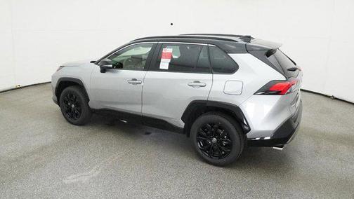 2025 Toyota RAV4 Hybrid SE