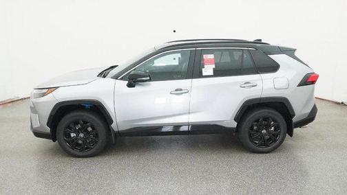 2025 Toyota RAV4 Hybrid SE