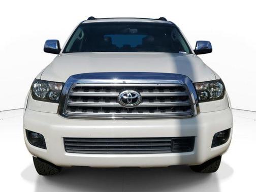 2010 Toyota Sequoia Platinum