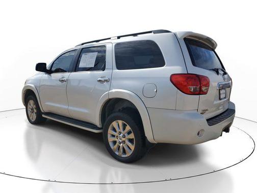 2010 Toyota Sequoia Platinum