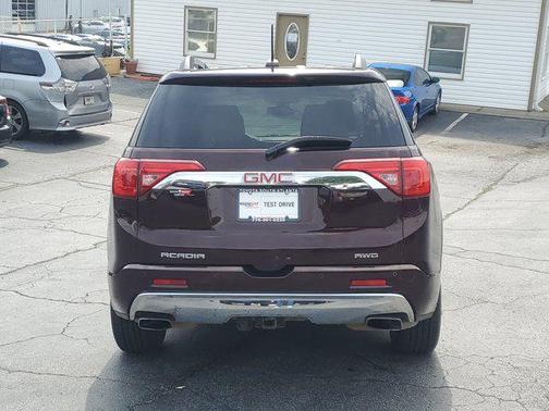 2017 GMC Acadia Denali