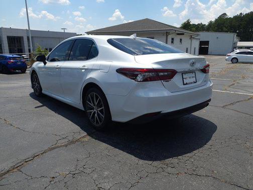 2023 Toyota Camry XLE
