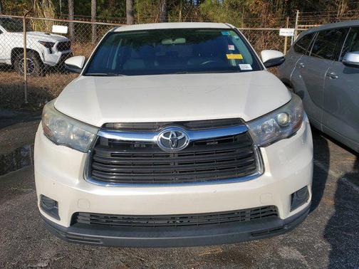 2015 Toyota Highlander LE