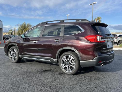 2023 Subaru Ascent Touring 7-Passenger