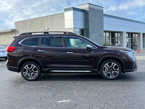 2023 Subaru Ascent Touring 7-Passenger