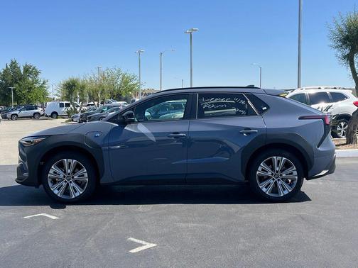Harbor Mist Gray Pearl 2023 Subaru Solterra Limited