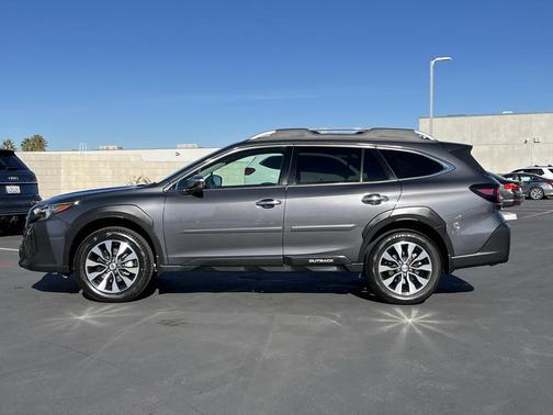 2024 Subaru Outback Touring XT