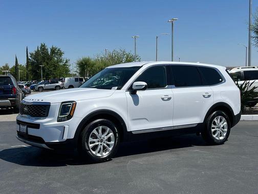 Glacial White Pearl 2021 Kia Telluride LX