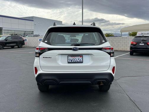 Crystal White Pearl 2026 Subaru Forester Base