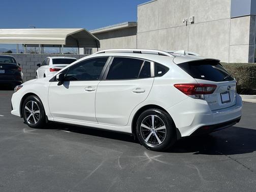 2020 Subaru Impreza Premium 5-Door