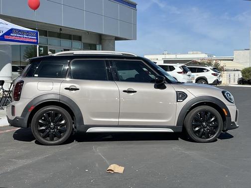 2023 MINI Countryman Cooper S