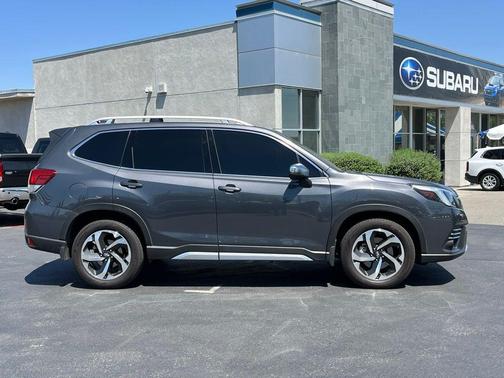 Magnetite Gray Metallic 2023 Subaru Forester Touring