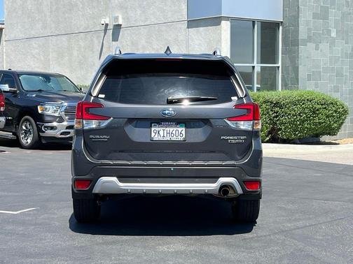 Magnetite Gray Metallic 2023 Subaru Forester Touring