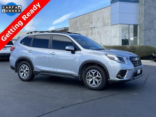 2022 Subaru Forester Premium
