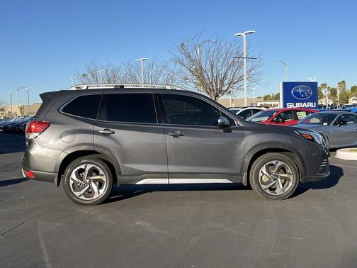 2023 Subaru Forester Touring