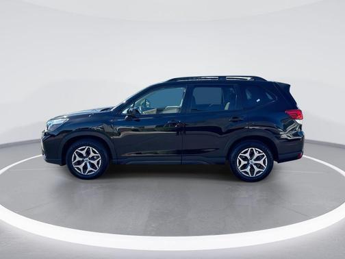 Crystal Black Silica 2019 Subaru Forester Premium