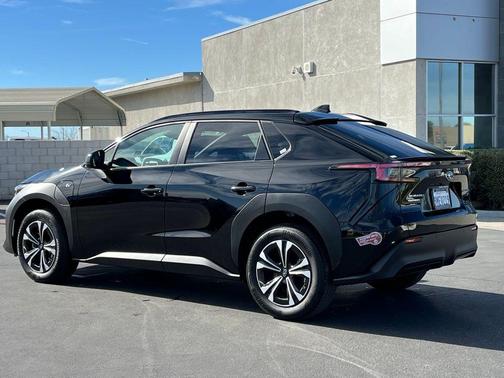 2024 Subaru Solterra Premium