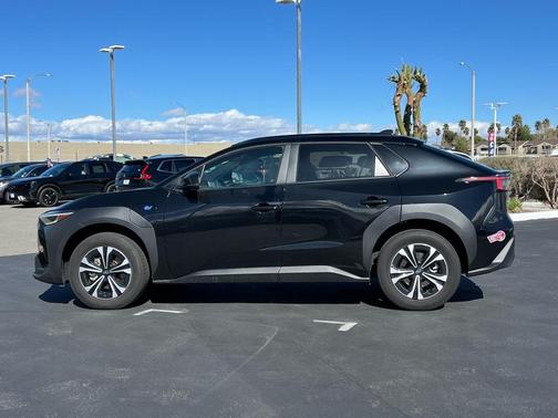 2024 Subaru Solterra Premium