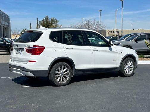 2017 BMW X3 sDrive28i
