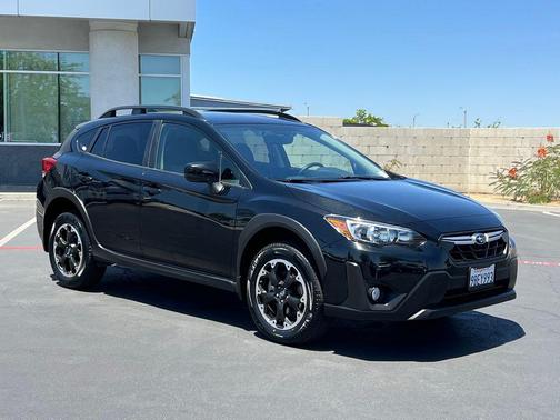Crystal Black Silica 2022 Subaru Crosstrek Premium