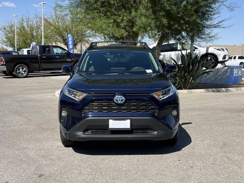 2019 Toyota RAV4 Hybrid XLE