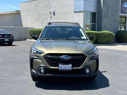 Autumn Green Metallic 2023 Subaru Outback Onyx Edition