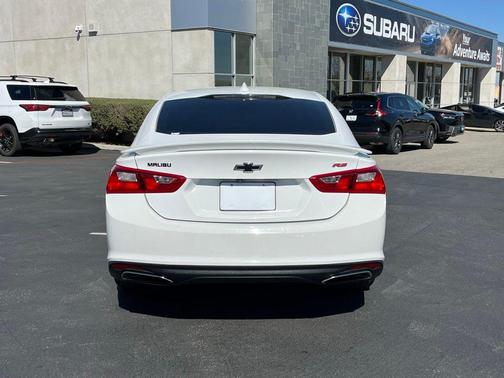 Summit White 2020 Chevrolet Malibu FWD RS
