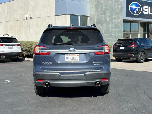 2023 Subaru Ascent Limited 8-Passenger