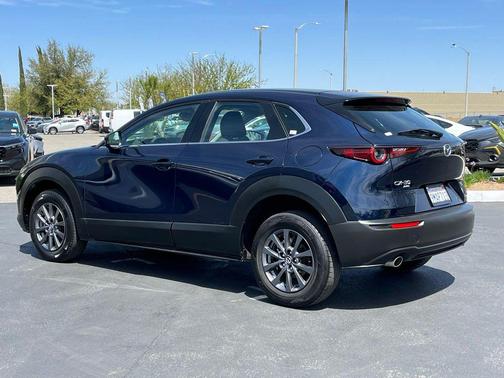 Crystal White Pearl 2023 Subaru Ascent Limited 7-Passenger