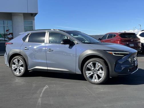 2024 Subaru Solterra Limited