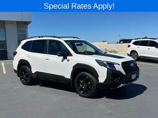 Crystal White Pearl 2023 Subaru Forester Wilderness